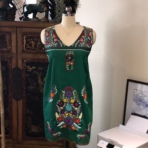 Erica Maree Green Embroidered Dress w/Pockets - L - NWT